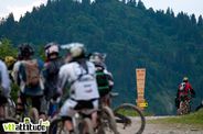 Petite pause à l'entrée du bike park de Châtel pendant la Pass'Portes du Soleil 2010