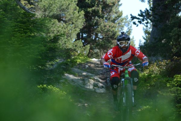 Baptiste Gaillot du Chamrousse Enduro Team