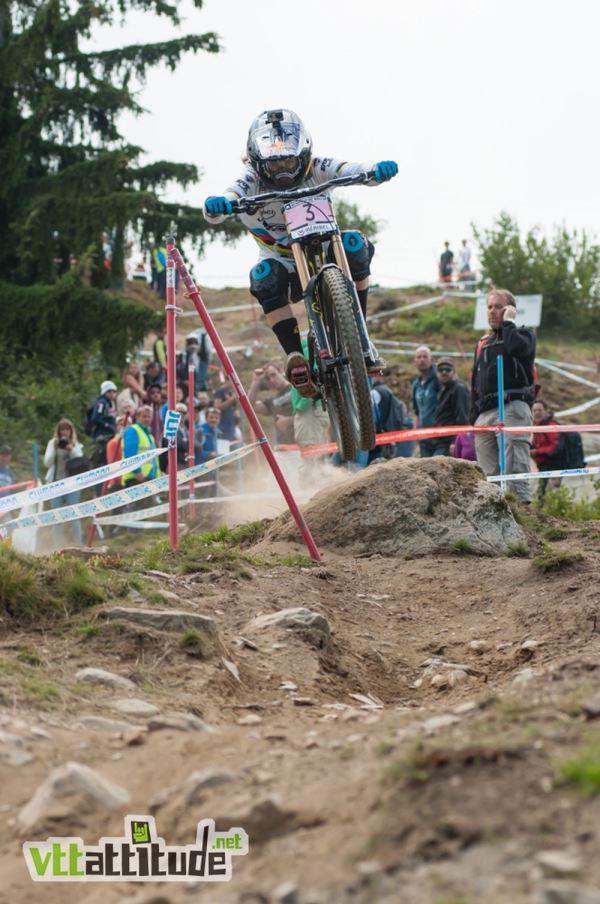 Rachel Atherton (GT Atherton Racing) a posé le run qu'il fallait, l'anglaise était vraiment au dessus sur cette partie haute du parcours.