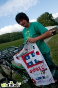 Lucas Stanus ne fait pas des vidéos, il roulait à Méaudre sous les couleurs du team Québec sous un maillot inédit. Coupe Rhne Alpes de VTT de descente, 5ème manche à Méaudre dans le Vercors.